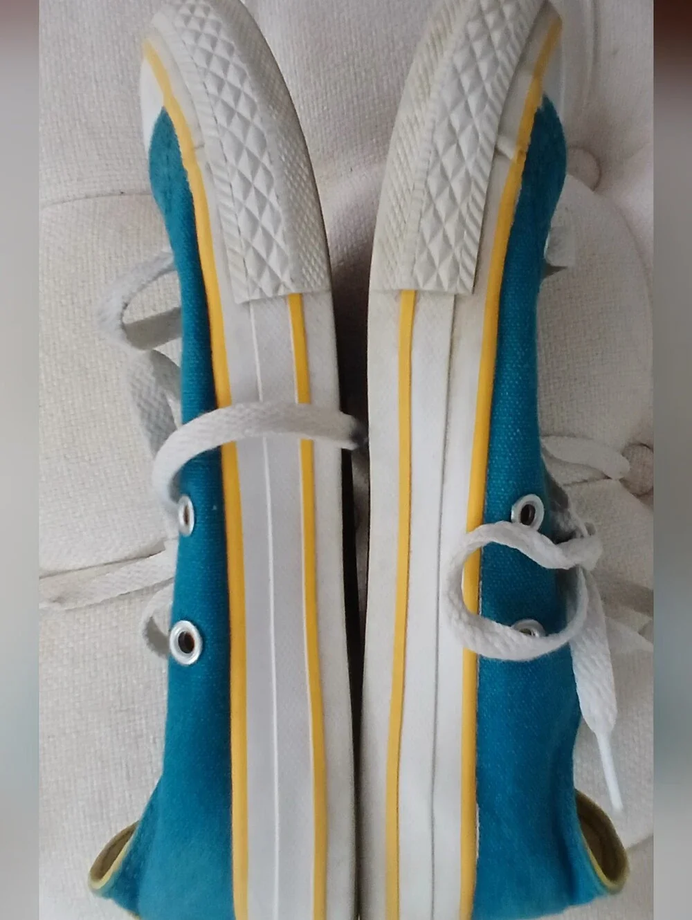 Vintage Converse Kids Teal and Yellow Low-Top Sneakers Size 1.5.